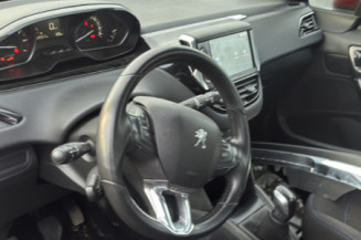 PEUGEOT 208 1 PHASE 2 1.2 VTI - 12V