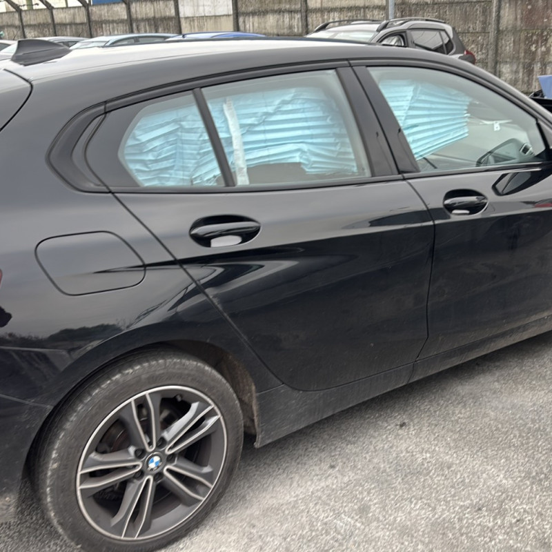 BMW SERIE 1 F40 116d 1.5D - 12V TURBO Photo n°7