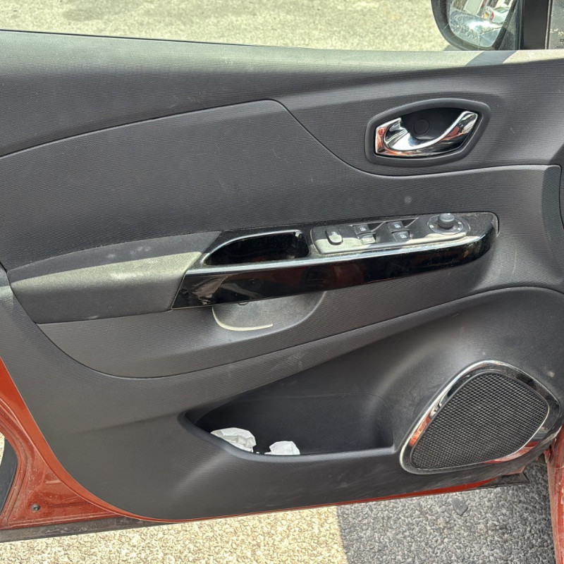 RENAULT CAPTUR 1 PHASE 1 1.5 DCI - 8V TURBO Photo n°23