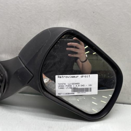 Retroviseur droit TOYOTA VERSO Photo n°1