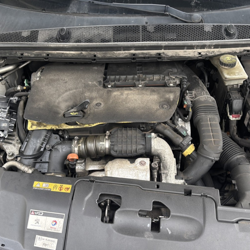 PEUGEOT 308 2 PHASE 1 1.6 BLUE HDI - 8V TURBO Photo n°25