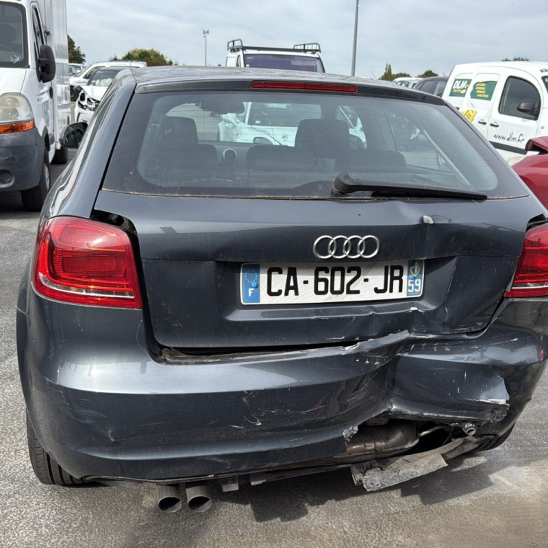 AUDI A3 2 PHASE 2 1.9 TDI - 8V TURBO Photo n°5