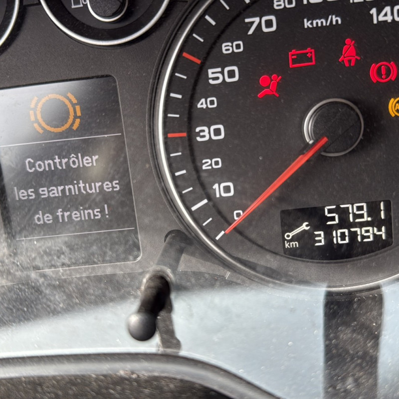 AUDI A3 2 PHASE 2 1.9 TDI - 8V TURBO Photo n°19