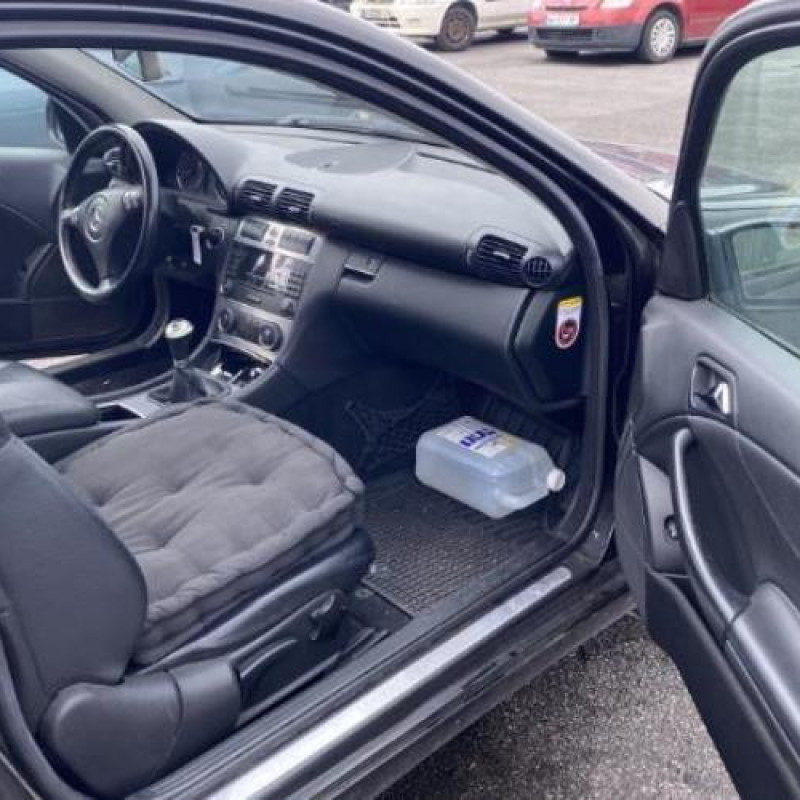 Retroviseur droit MERCEDES CLASSE C 203 COUPE SPORT Photo n°17