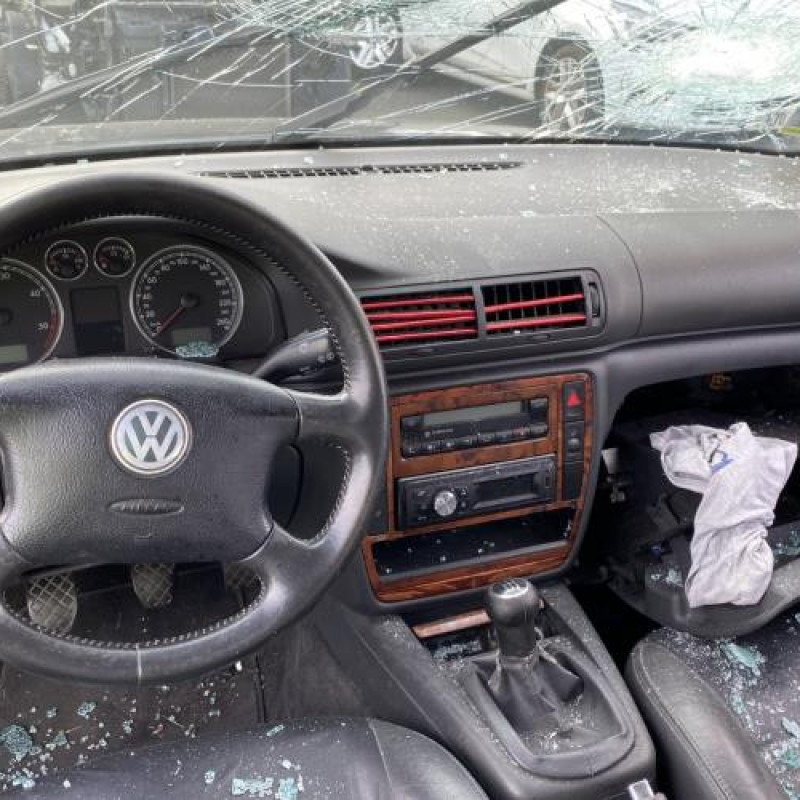 Retroviseur droit VOLKSWAGEN PASSAT 4 Photo n°19