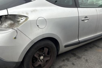 Reservoir essence RENAULT MEGANE 3