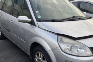 Reservoir essence RENAULT GRAND SCENIC 2