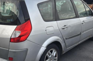 Reservoir essence RENAULT GRAND SCENIC 2