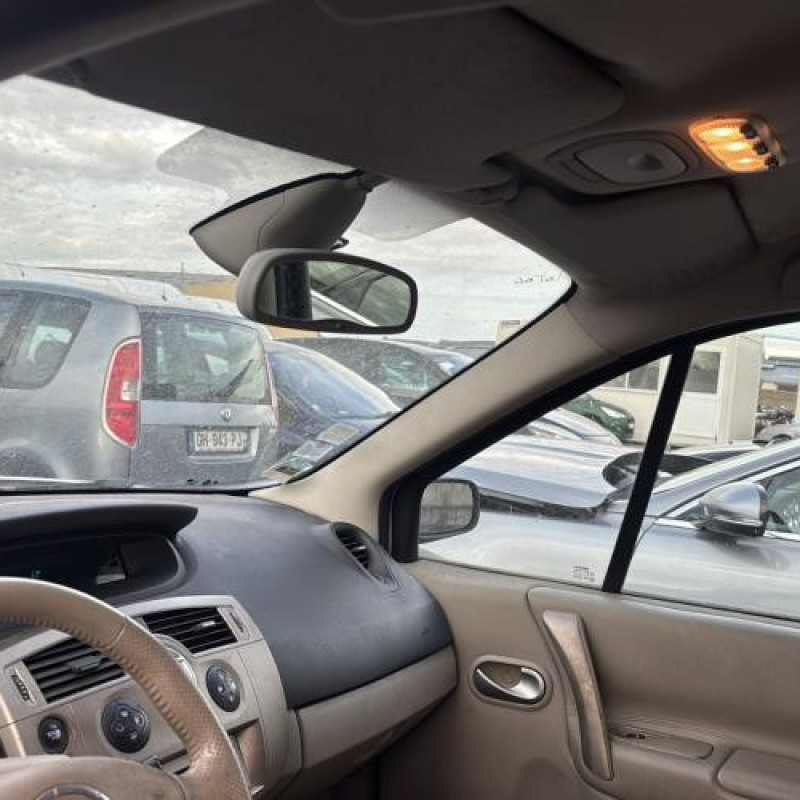 Reservoir essence RENAULT GRAND SCENIC 2 Photo n°14