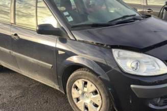 Reservoir essence RENAULT SCENIC 2