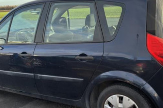 Reservoir essence RENAULT SCENIC 2