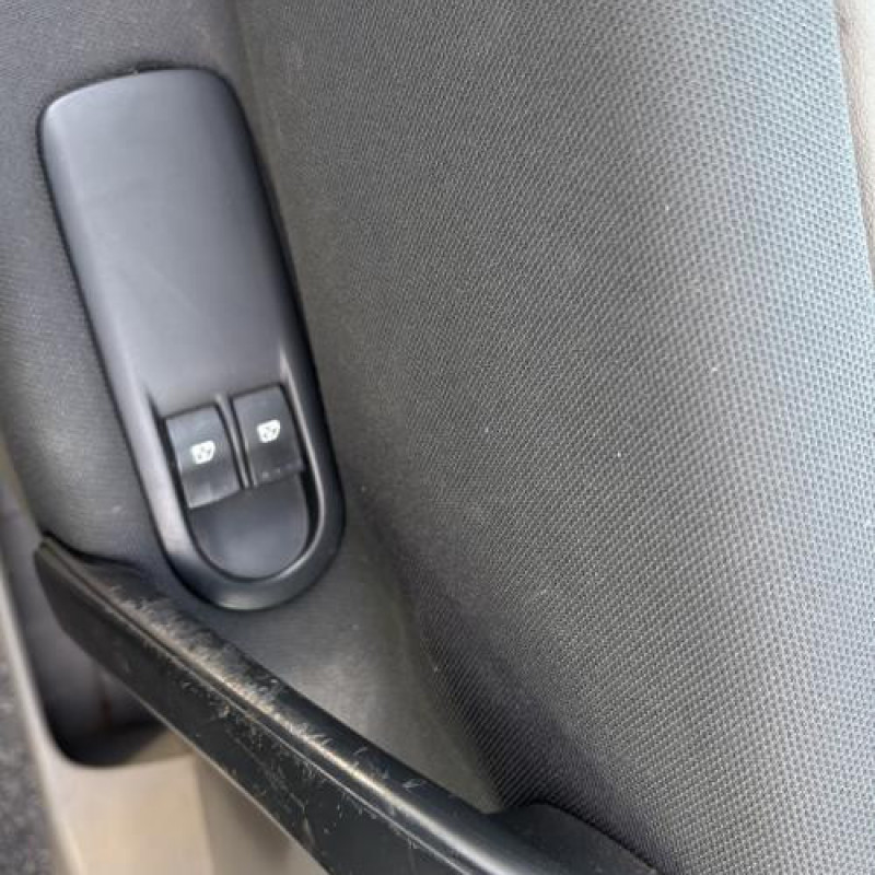 Reservoir essence RENAULT SCENIC 2 Photo n°11