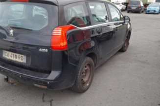 Pompe de direction PEUGEOT 5008 1