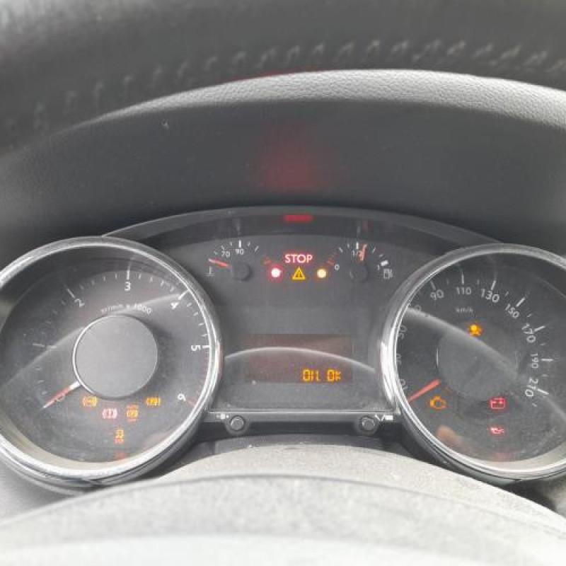 Pompe de direction PEUGEOT 5008 1 Photo n°10