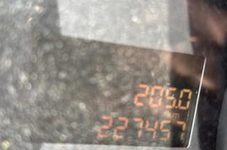 Pompe de direction PEUGEOT 5008 1