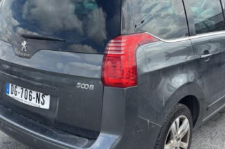 Pompe de direction PEUGEOT 5008 1