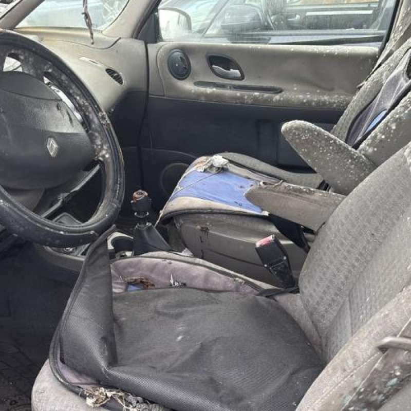 Compresseur clim RENAULT ESPACE 4 Photo n°11