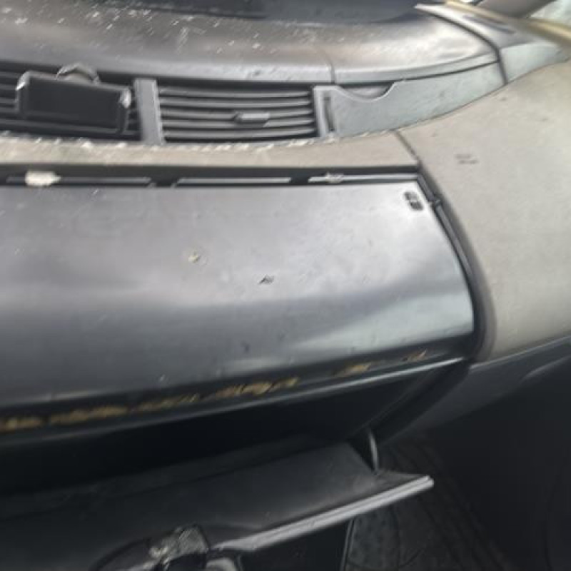 Compresseur clim RENAULT ESPACE 4 Photo n°15