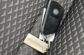 VOLKSWAGEN GOLF 8 PHASE 1 1.0 TSI - 12V TURBO