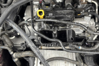 VOLKSWAGEN GOLF 8 PHASE 1 1.0 TSI - 12V TURBO