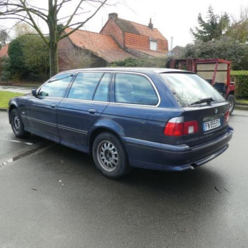 Aile avant gauche BMW SERIE 5 E39 Photo n°6