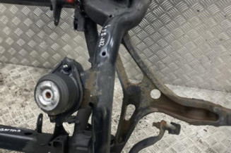 Berceau avant MERCEDES CLASSE R 251