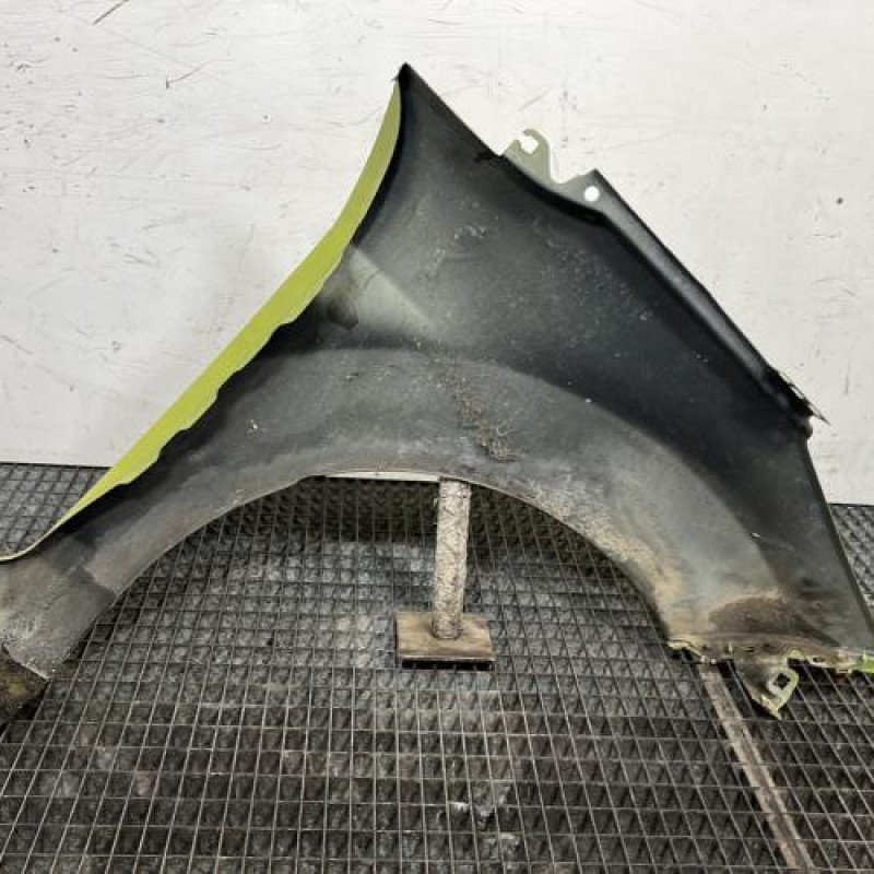 Aile avant gauche FORD FIESTA 6 Photo n°4