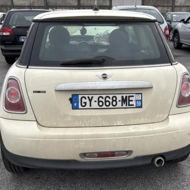 Bouton de coffre MINI MINI 2 R56 Photo n°8