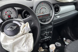 Bouton de coffre MINI MINI 2 R56