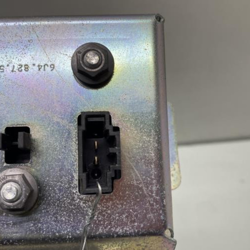 Bouton de coffre SEAT LEON 2 Photo n°3