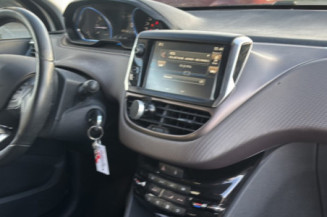 PEUGEOT 2008 1 PHASE 1 1.2 VTI - 12V
