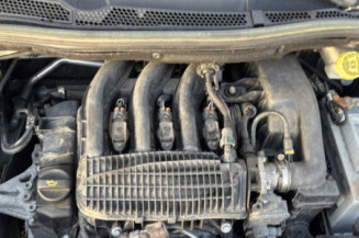 PEUGEOT 2008 1 PHASE 1 1.2 VTI - 12V