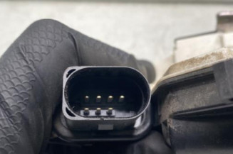 Serrure avant gauche SKODA FABIA 2