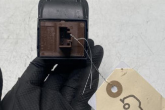 Interrupteur de leve vitre avant gauche SKODA FABIA 2