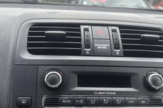 Interrupteur de leve vitre avant gauche SKODA FABIA 2