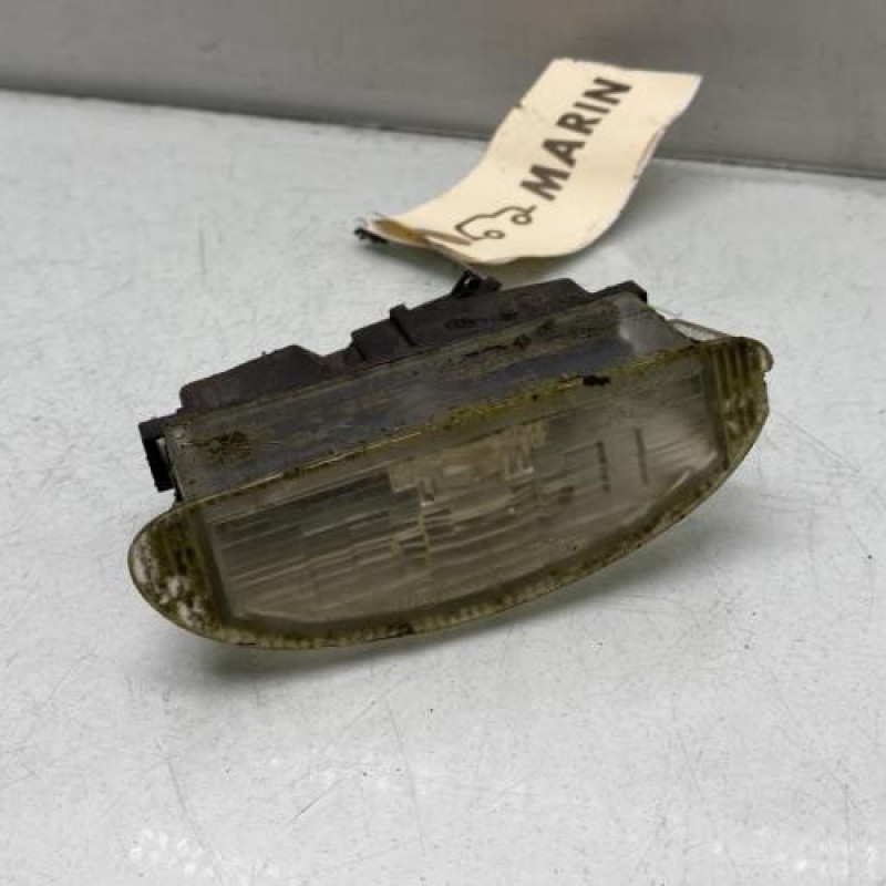 Eclairage de plaque RENAULT CLIO 2 Photo n°1