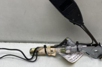 Pretensionneur de ceinture avant gauche RENAULT CLIO 2