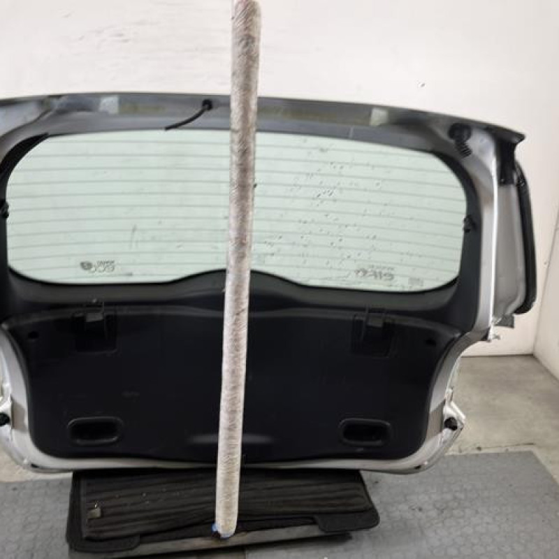 Malle/Hayon arriere RENAULT MODUS Photo n°11