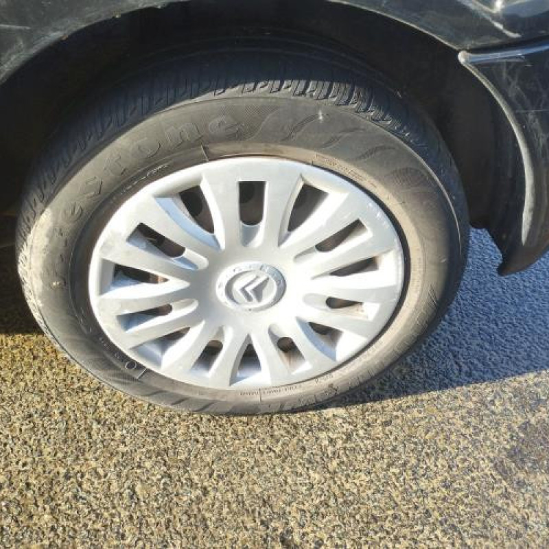 Feu arriere principal gauche (feux) CITROEN C2 Photo n°20