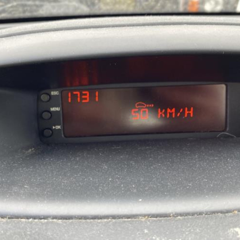 Feu arriere principal droit (feux) CITROEN C3 1 Photo n°19