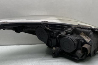 Optique avant principal gauche (feux)(phare) PEUGEOT 3008 1