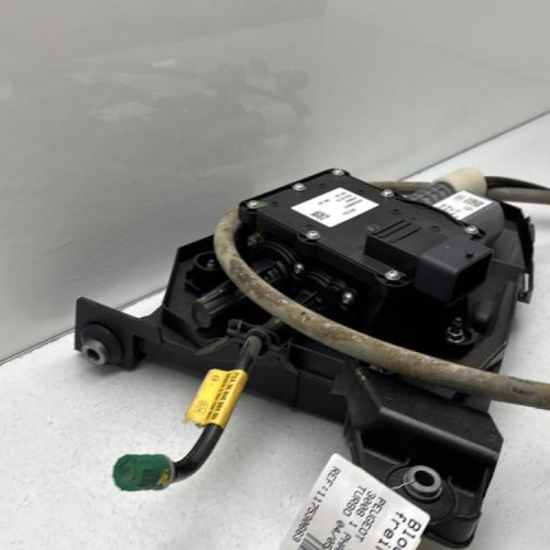 Bloc electrique de frein a main PEUGEOT 3008 1 Photo n°4