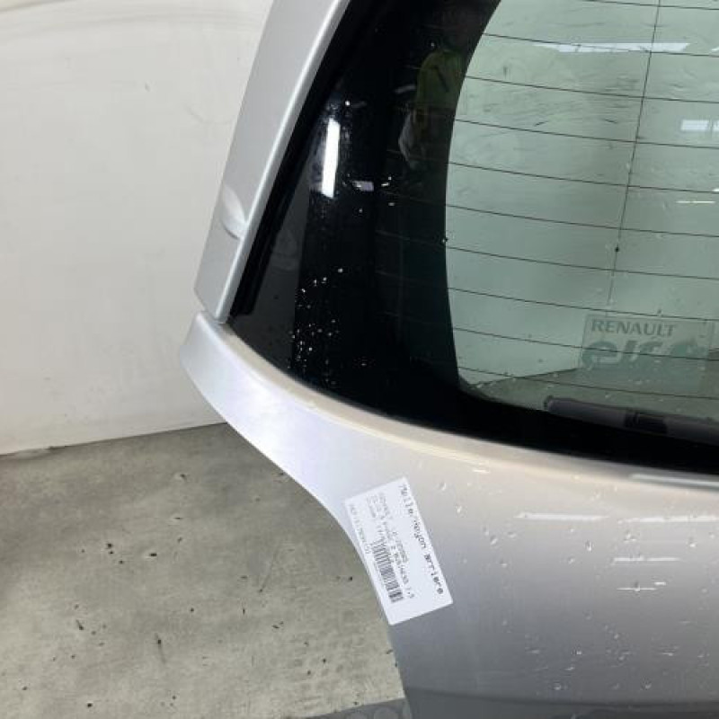 Malle/Hayon arriere RENAULT CLIO 3 Photo n°5