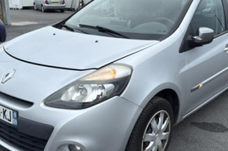 Malle/Hayon arriere RENAULT CLIO 3