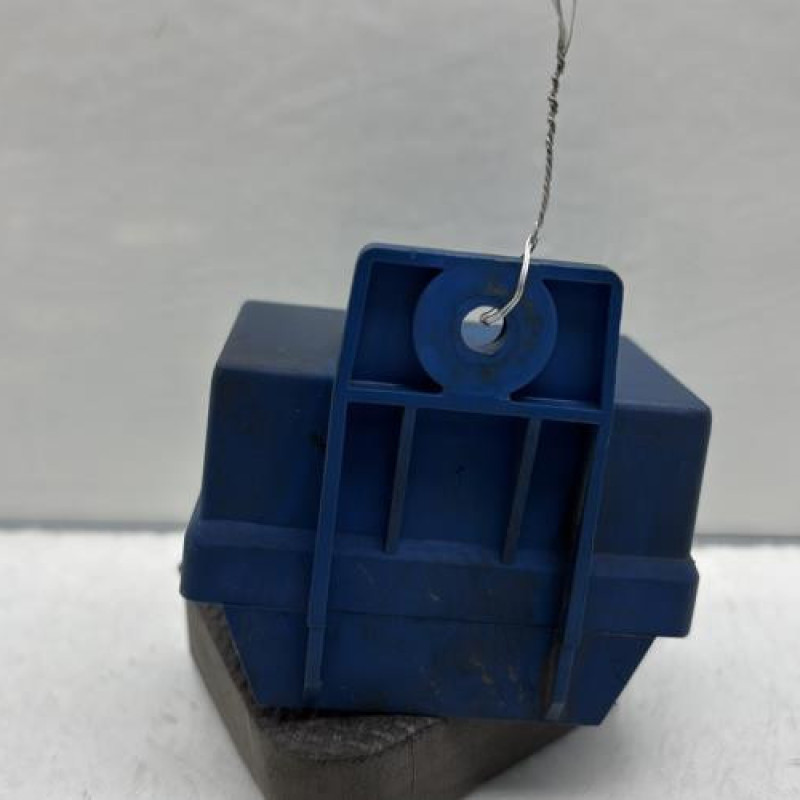 Boitier de prechauffage PEUGEOT 205 Photo n°4