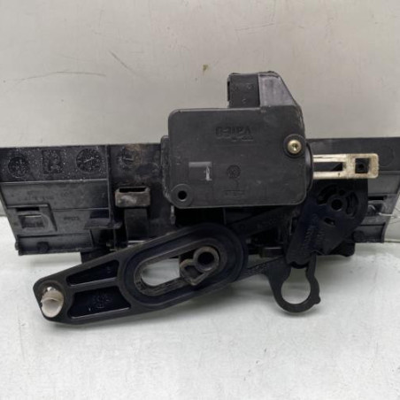 Bouton de coffre PEUGEOT 206