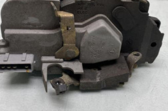 Serrure arriere gauche PEUGEOT 206
