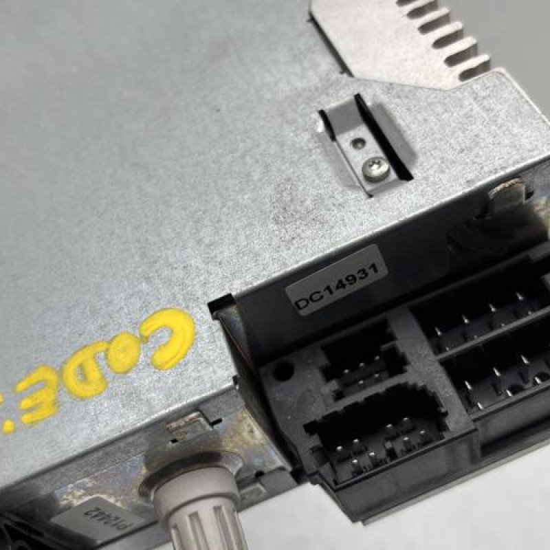 Autoradio d'origine RENAULT CLIO 3 Photo n°4