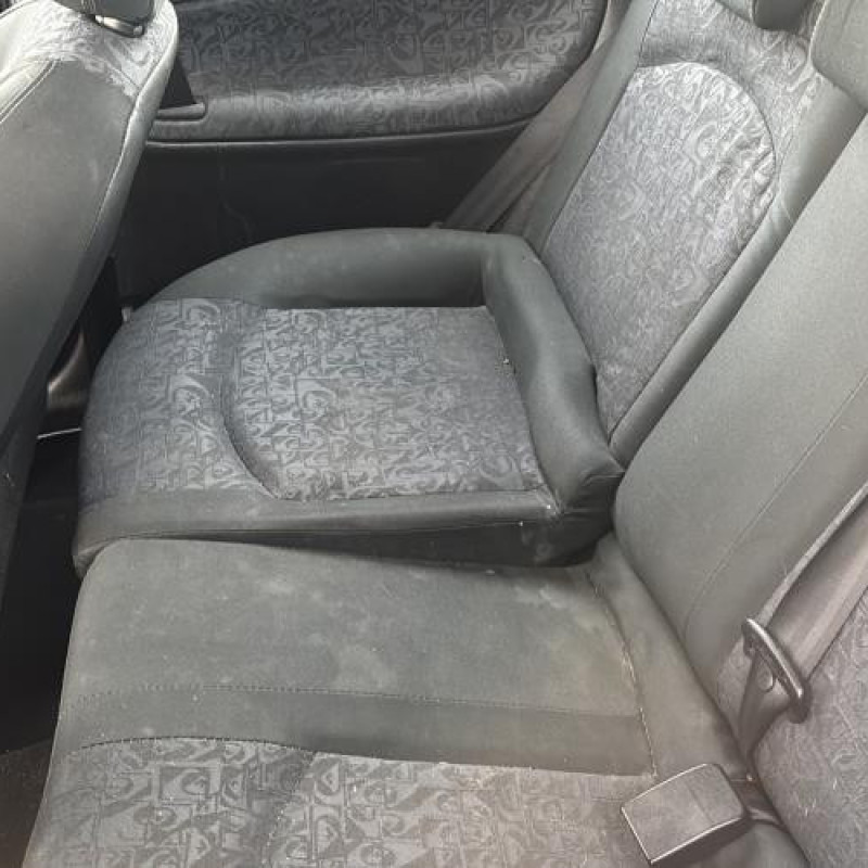 Feu arriere principal gauche (feux) PEUGEOT 206 Photo n°14