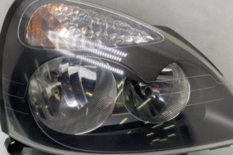 Optique avant principal droit (feux)(phare) RENAULT CLIO 2 Photo n°1